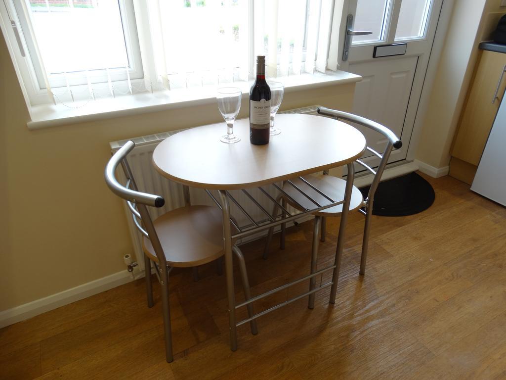 Histon Central Apartments Κέμπριτζ Δωμάτιο φωτογραφία